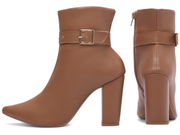 Bota Feminina Caramelo Elegante com Fivela  com Salto Conforto Estilosa - Imagem 2