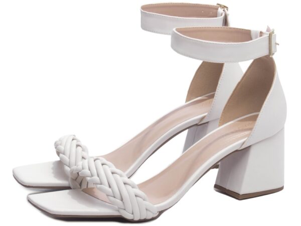 Sandalia Elegante Arrasadora Branco Nude Bege Salto - Imagem 3