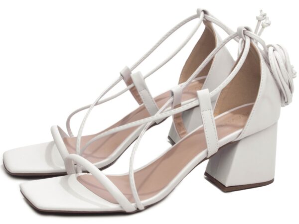 Sandalia Elegante Arrasadora Branco Nude Bege Salto - Imagem 3