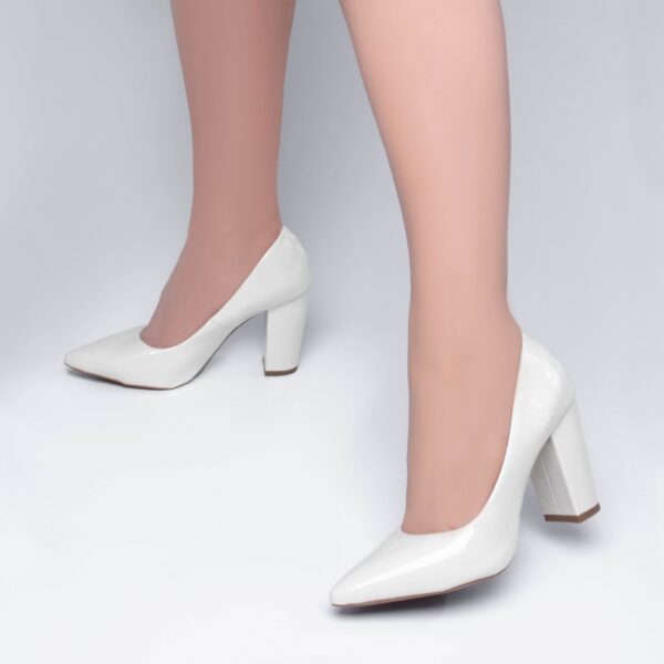 Sapato Scarpin Branco Verniz Salto Alto Estilo - 2025-00C - Imagem 8