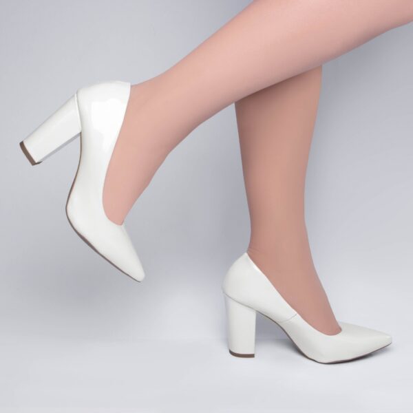 Sapato Scarpin Branco Verniz Salto Alto Estilo - 2025-00C - Imagem 6