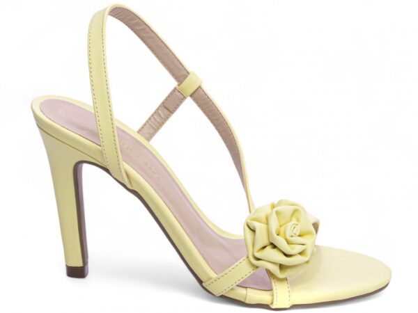 Sandália Feminina Salto Alto Amarela Detalhe com flor