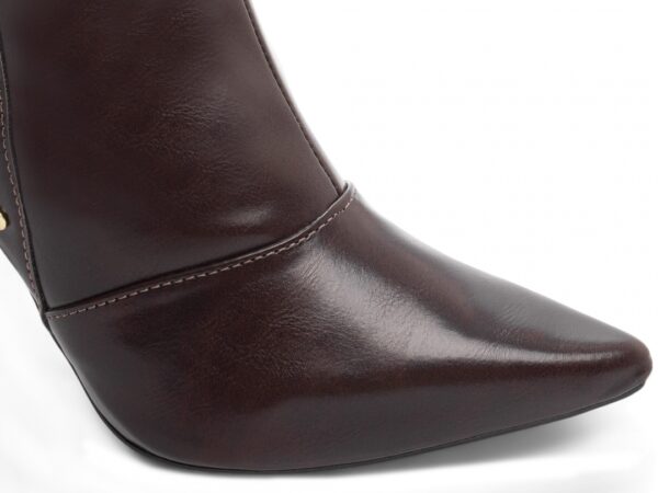 Bota Feminina Preta Elegante com Fivela  com Salto Conforto Estilosa - Imagem 7