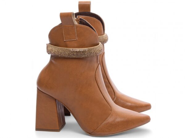 Bota Feminina Caramelo Elegante com Fivela com Salto Conforto Estilosa - Imagem 3