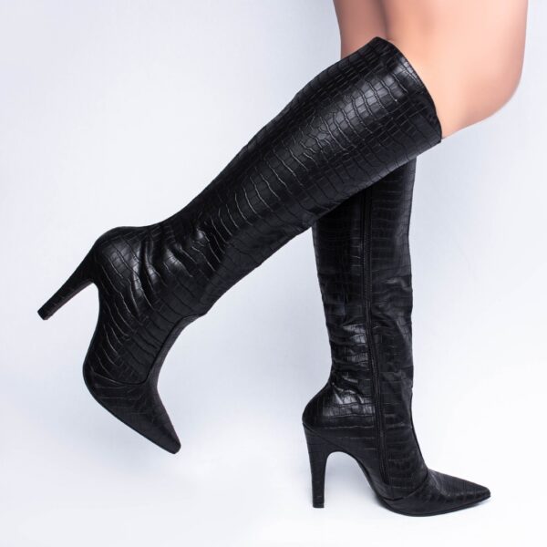 Bota Feminina Preta Elegante com Salto Conforto Estilosa - Imagem 6