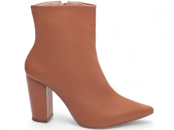 Bota Feminina Caramelo Elegante com Salto Conforto Estilosa - Imagem 5