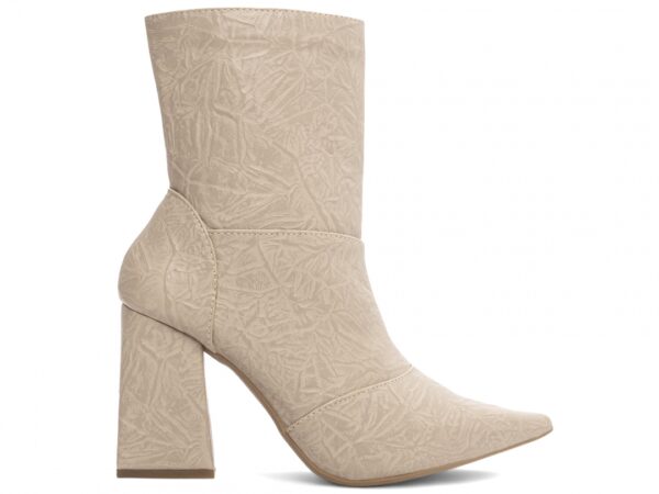 Bota Feminina Bege Elegante com Salto Conforto Estilosa - Imagem 6